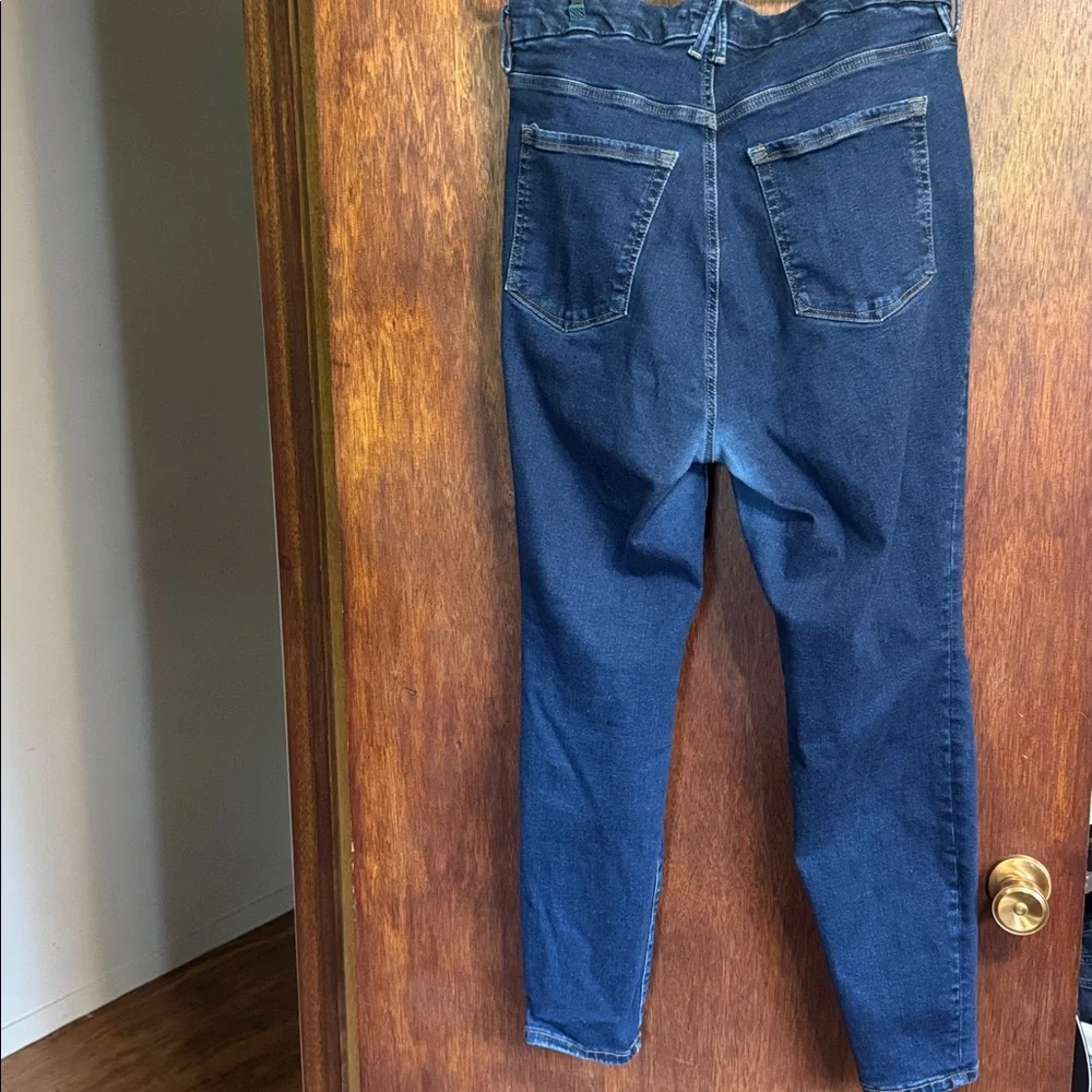 Good American Always Fits Good Legs Skinny Jeans - Women’s size 14-18 - Picture 9 of 10